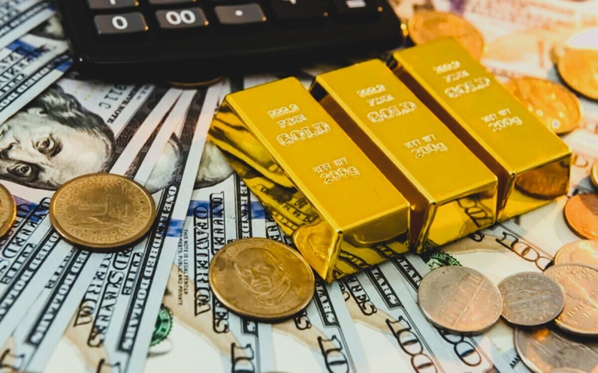 قیمت دلار، طلا و سکه امروز ۳۰ بهمن ۱۴۰۲