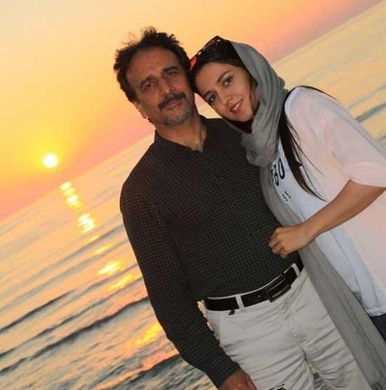 فرزانه فصیحی کیست؟ فرزانه فصیحی کیست؟