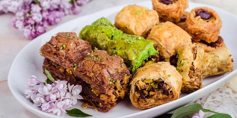 نوروز/ ترفندهایی برای تازه‌ نگه‌داشتن شیرینی خشک و باقلوا