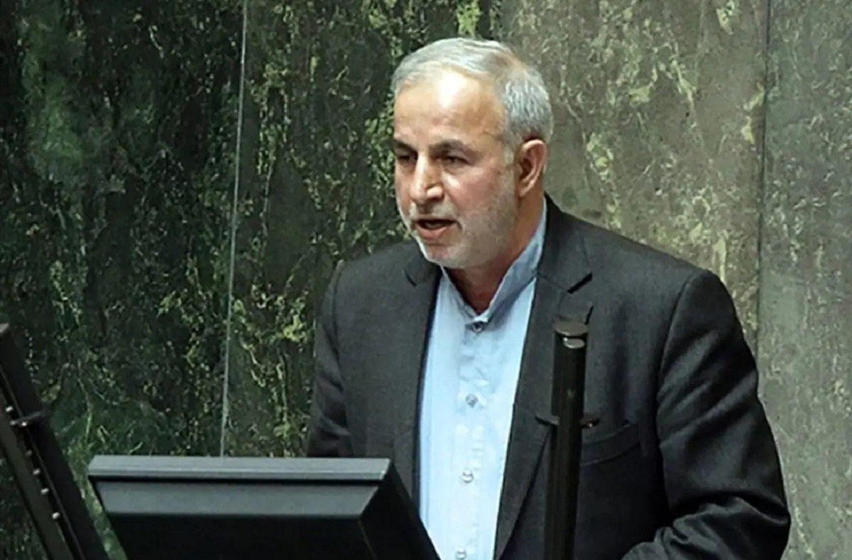 انتقاد تند یک نماینده از دولت: قدری ساکت باشید تا بررسی بودجه در مجلس تمام شود!