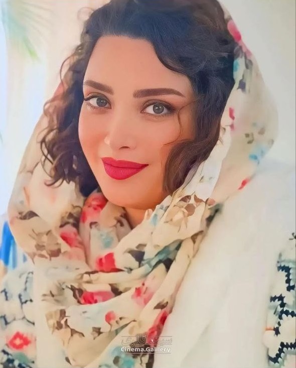 بهنوش طباطبایی بهنوش طباطبایی