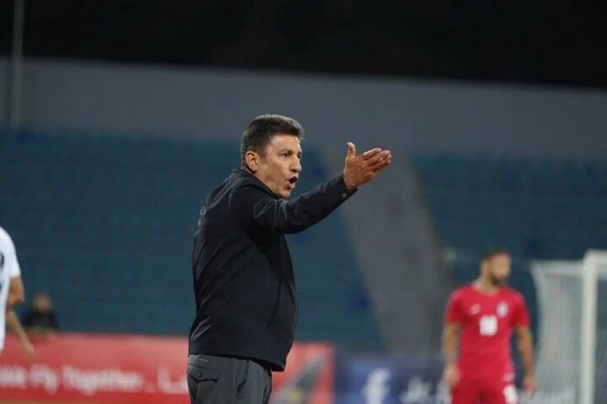 گاف عجیب امیر قلعه‌نویی روی آنتن زنده تلویزیون/ آمارسازی هم بلد نیستید آقای مربی