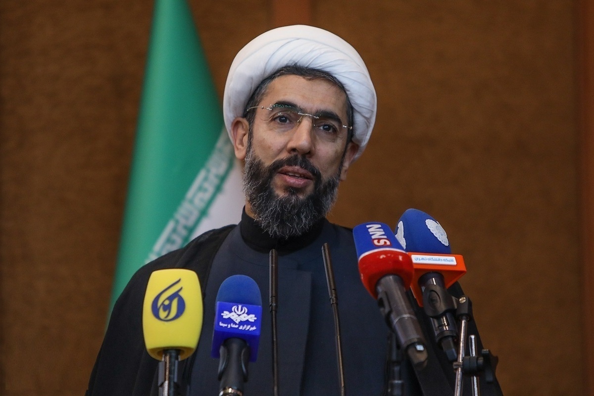 رئیس نهاد نمایندگی رهبری در دانشگاهها: شاخصهای شهری ایران در اروپا نیز دیده نمیشود! رئیس نهاد نمایندگی رهبری در دانشگاهها: شاخصهای شهری ایران در اروپا نیز دیده نمیشود!