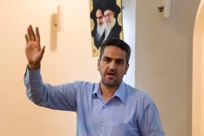 اظهارنظر عجیب نماینده جدید مجلس درباره دلار! اظهارنظر عجیب نماینده جدید مجلس درباره دلار!