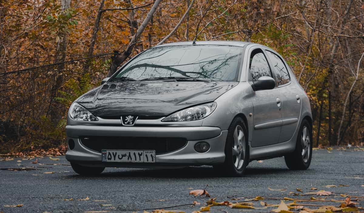 کاهش شتاب خودرو