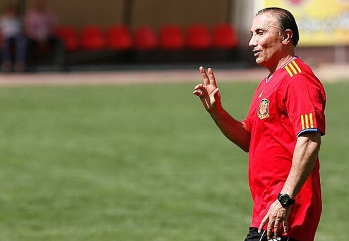 حمید درخشان: برخی بازیکنان خارجی پرسپولیس مایه خجالت هستند حمید درخشان: برخی بازیکنان خارجی پرسپولیس مایه خجالت هستند