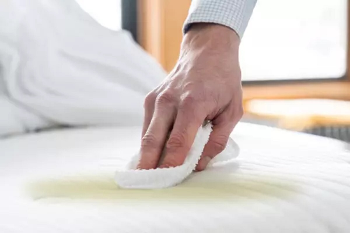 نحوه تمیز کردن تشک خوشخواب