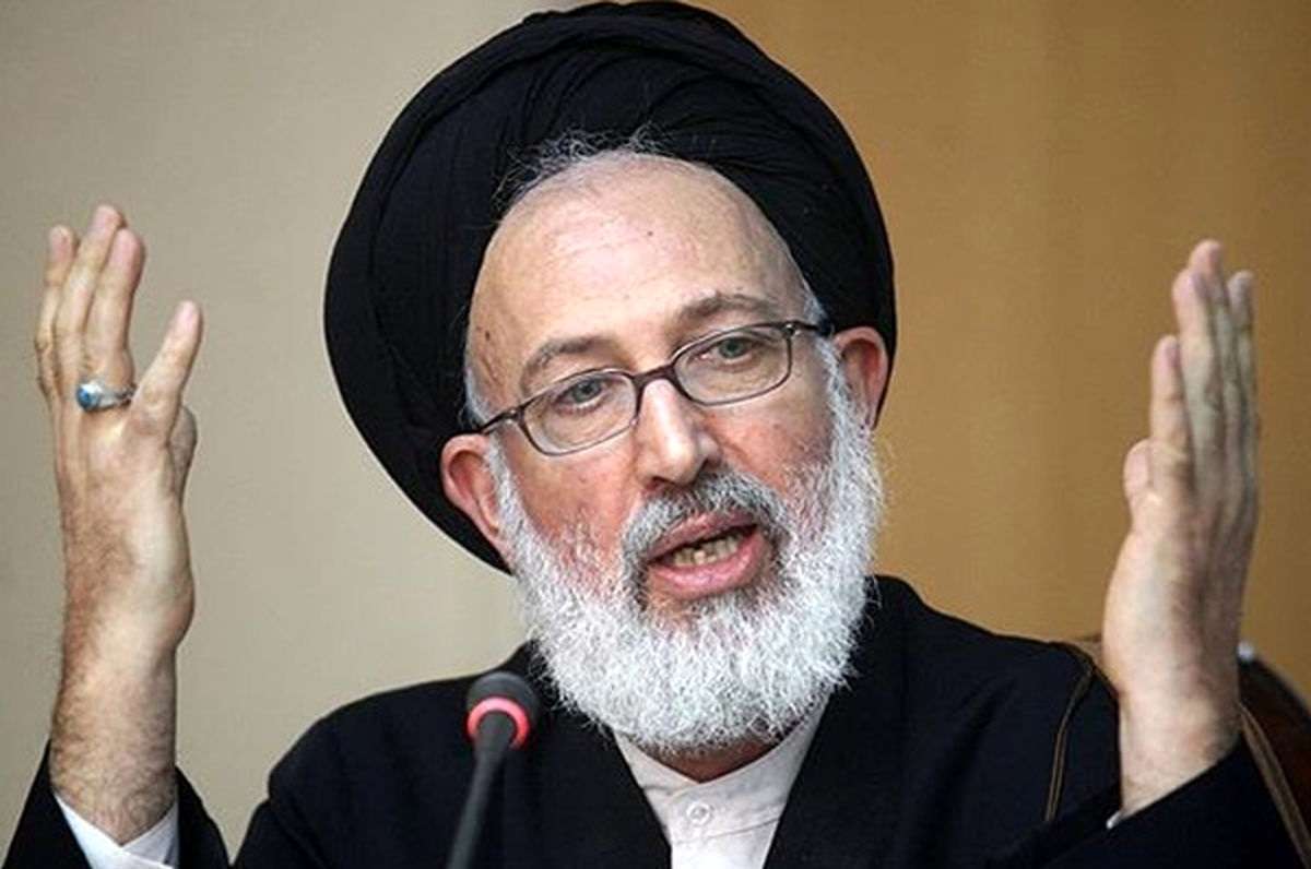 آیت‌اله ایازی: هیچ عالمی تایید نمی‌کند که برای مقابله با بی‌حجابی، از حوزه خصوصی افراد عکس بگیریم