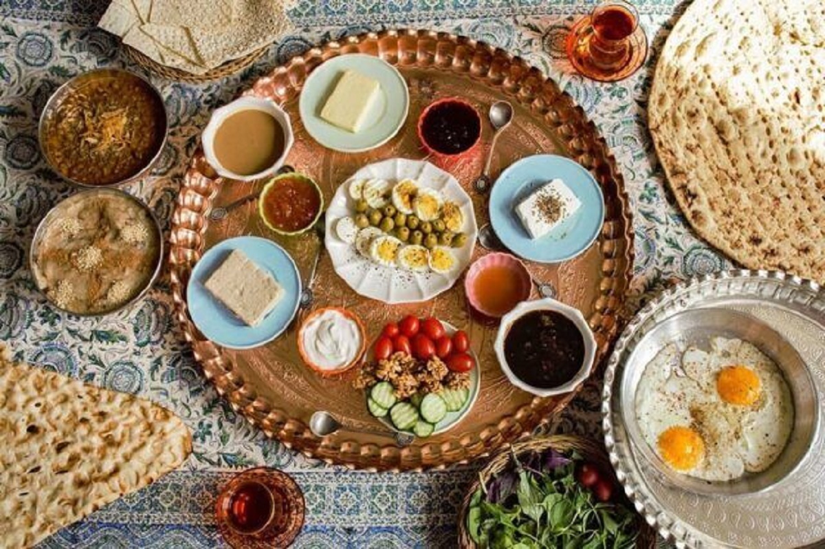 توصیه‌های مهم تغذیه‌ای در ماه رمضان؛ غذای افطار را از شام جدا کنید