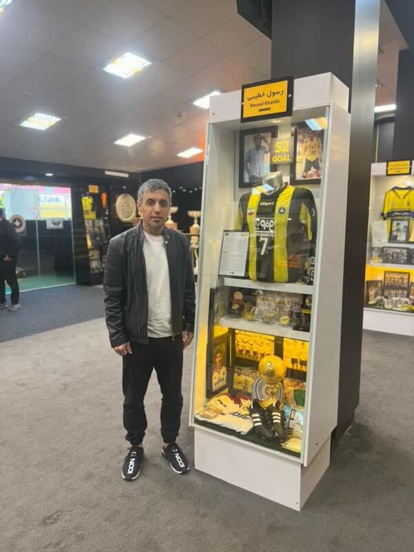 رسول خطیبی در سپاهان