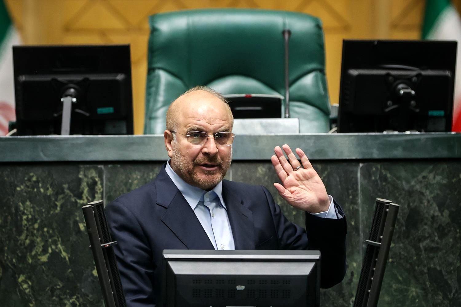 قالیباف برای کرسی ریاست با اعتدالیون و اصلاح طلبان رایزنی می کند؟ قالیباف برای کرسی ریاست با اعتدالیون و اصلاح طلبان رایزنی می کند؟