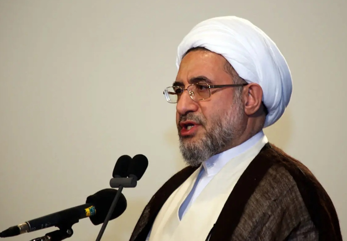 اراکی عضو خبرگان: بی‌حجابی ظلم به جامعه است