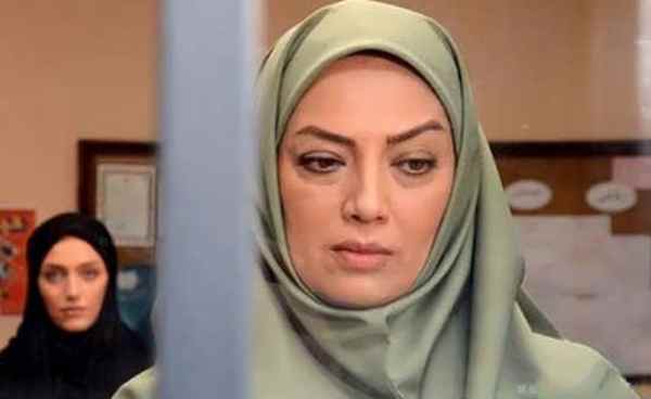 پردیس افکاری کیست؟ پردیس افکاری کیست؟