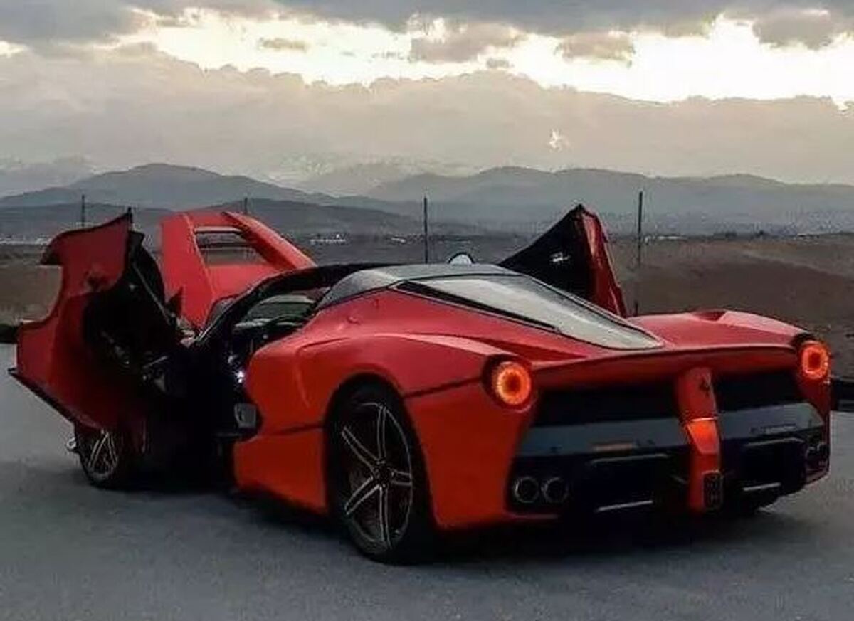 فراری تولید ایران با موتور ماکسیما! فراری تولید ایران با موتور ماکسیما!