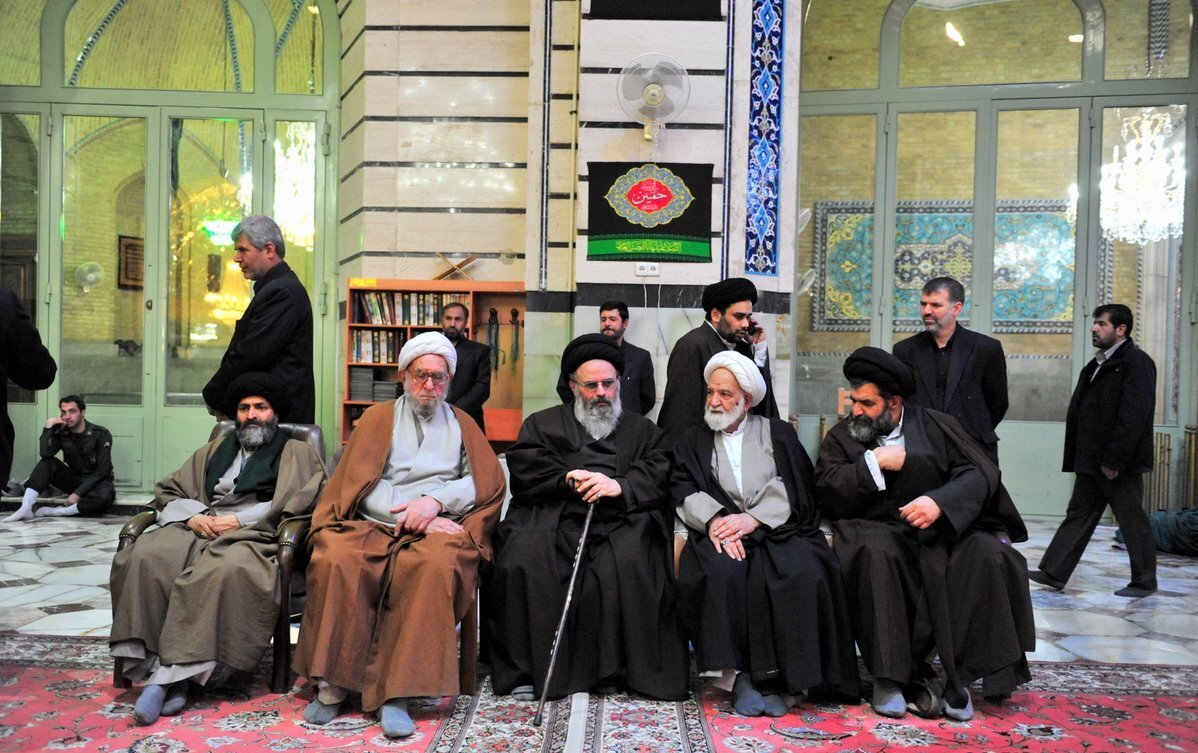 سید محمد موسوی بجنوردی که بود؟