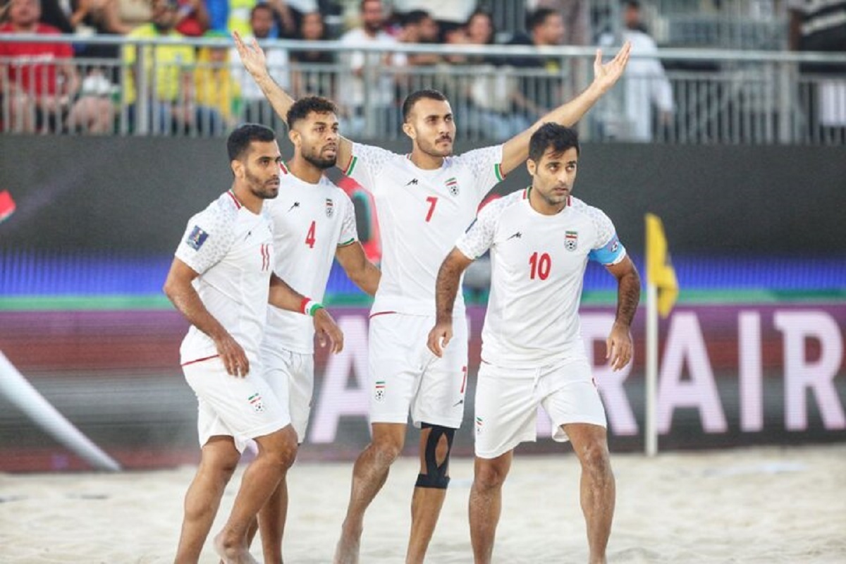رویای رسیدن به فینال فوتبال ساحلی بر باد رفت/ شکست ایران برابر برزیل