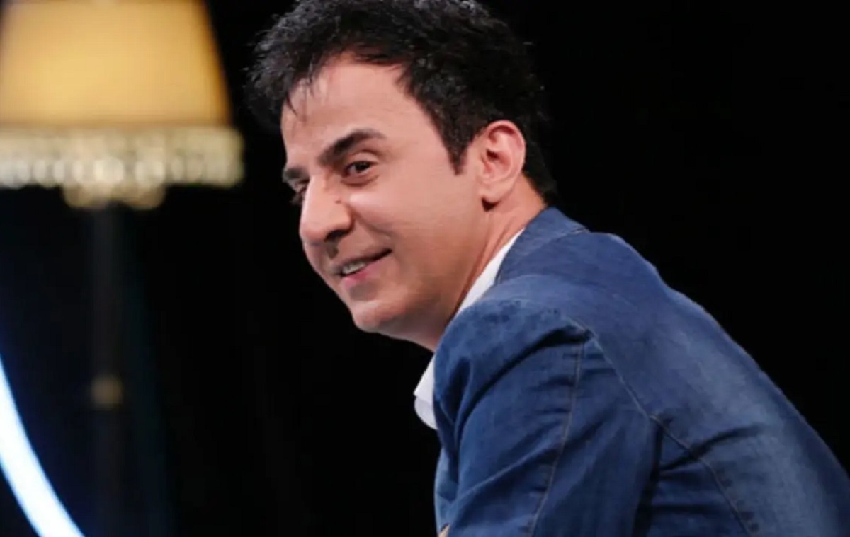 عمو پورنگ مکالمه تصویری با ساسی مانکن را تکذیب کرد عمو پورنگ مکالمه تصویری با ساسی مانکن را تکذیب کرد