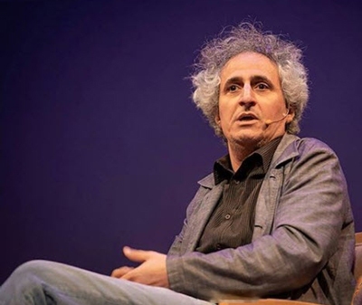 حرکات عجیب محسن نامجو در کنسرت