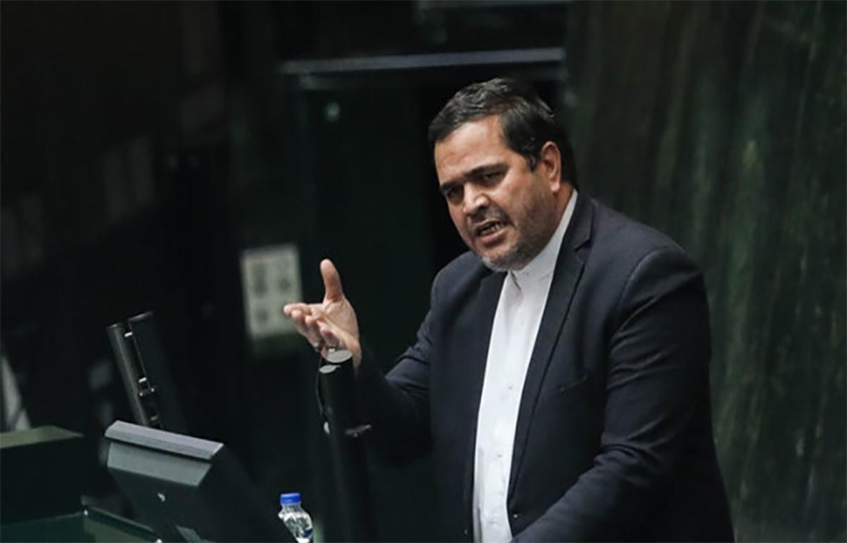 واکنش عجیب عنابستانی به انتقاد یک شهروند: چرند نگو! واکنش عجیب عنابستانی به انتقاد یک شهروند: چرند نگو!