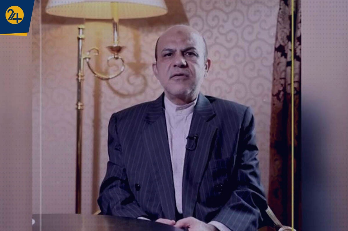 علیرضا اکبری