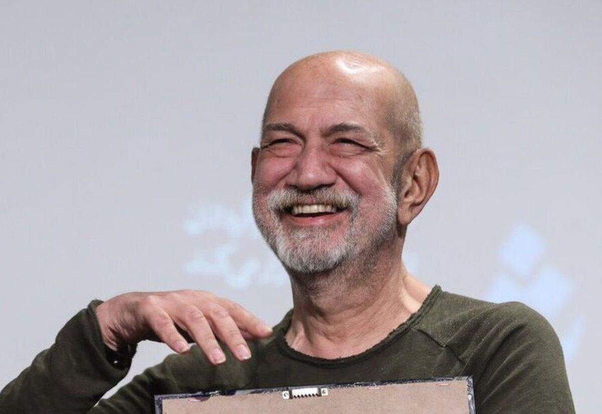 آتیلا پسیانی در حال درمان بیماری سرطان است