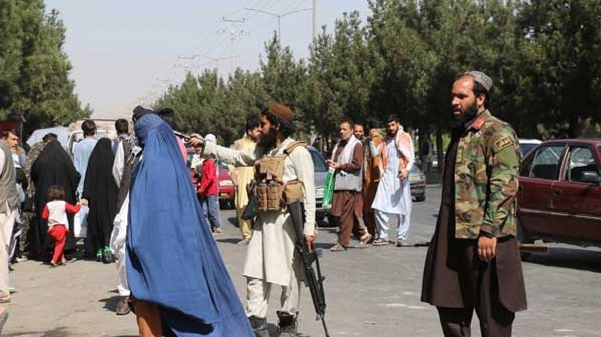 تجاوز طالبان به یک زن