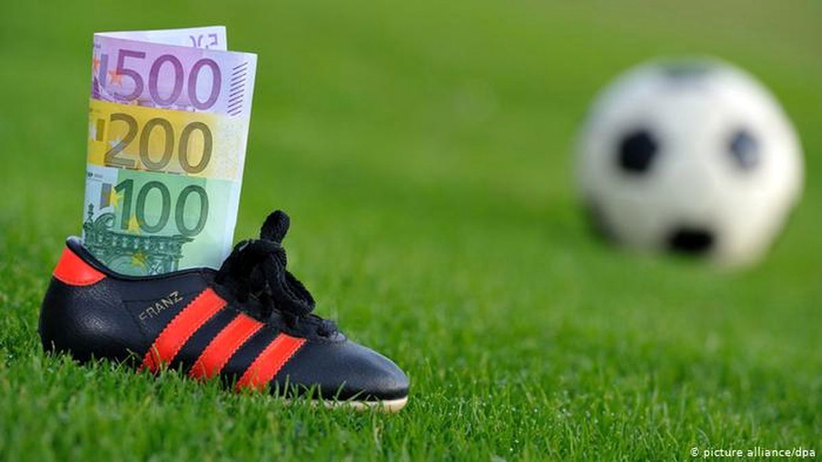 فوتبالیست‌های خارجی راه کنترل قیمت‌های نجومی داخلی‌ها! +فیلم