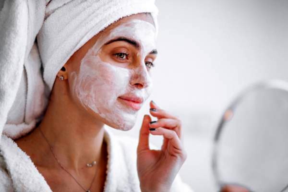 علت و درمان ضخیم شدن پوست صورت‌