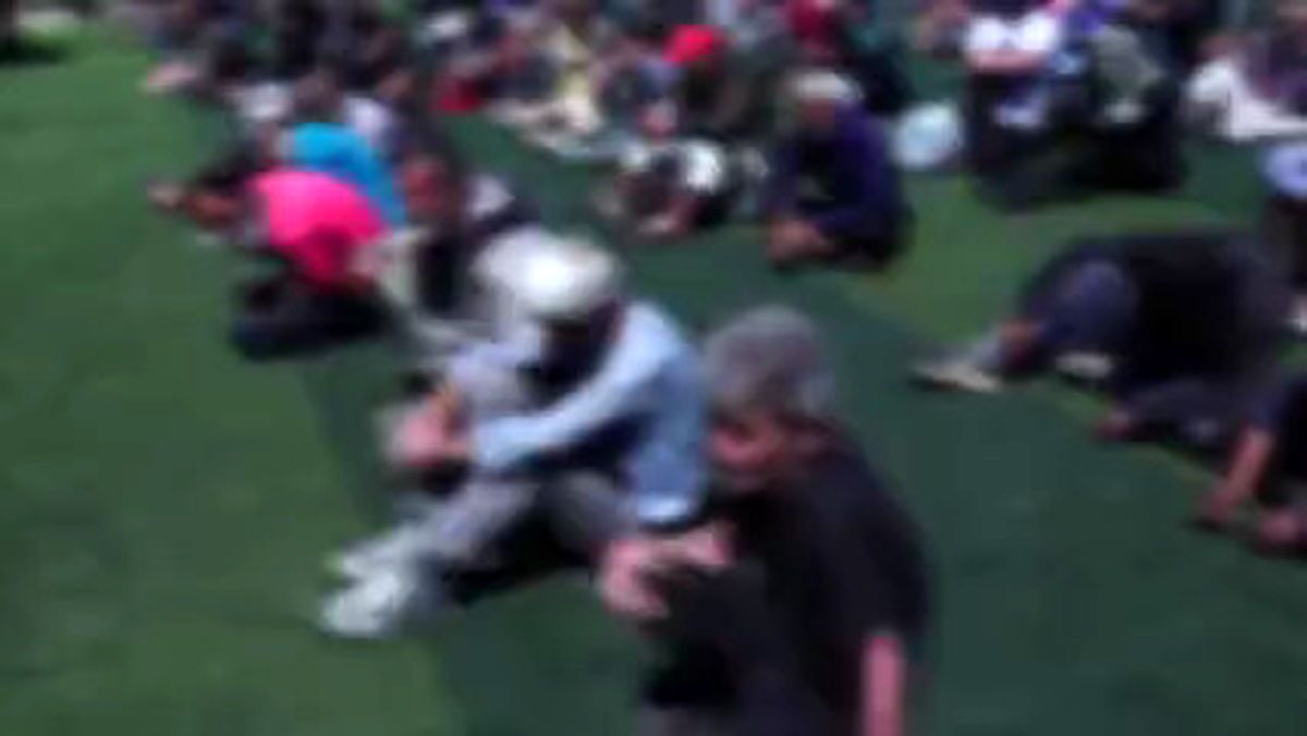 فیلم کتک خوردن و بازداشت خبرنگار صداوسیما در طرح دستگیری معتادان!