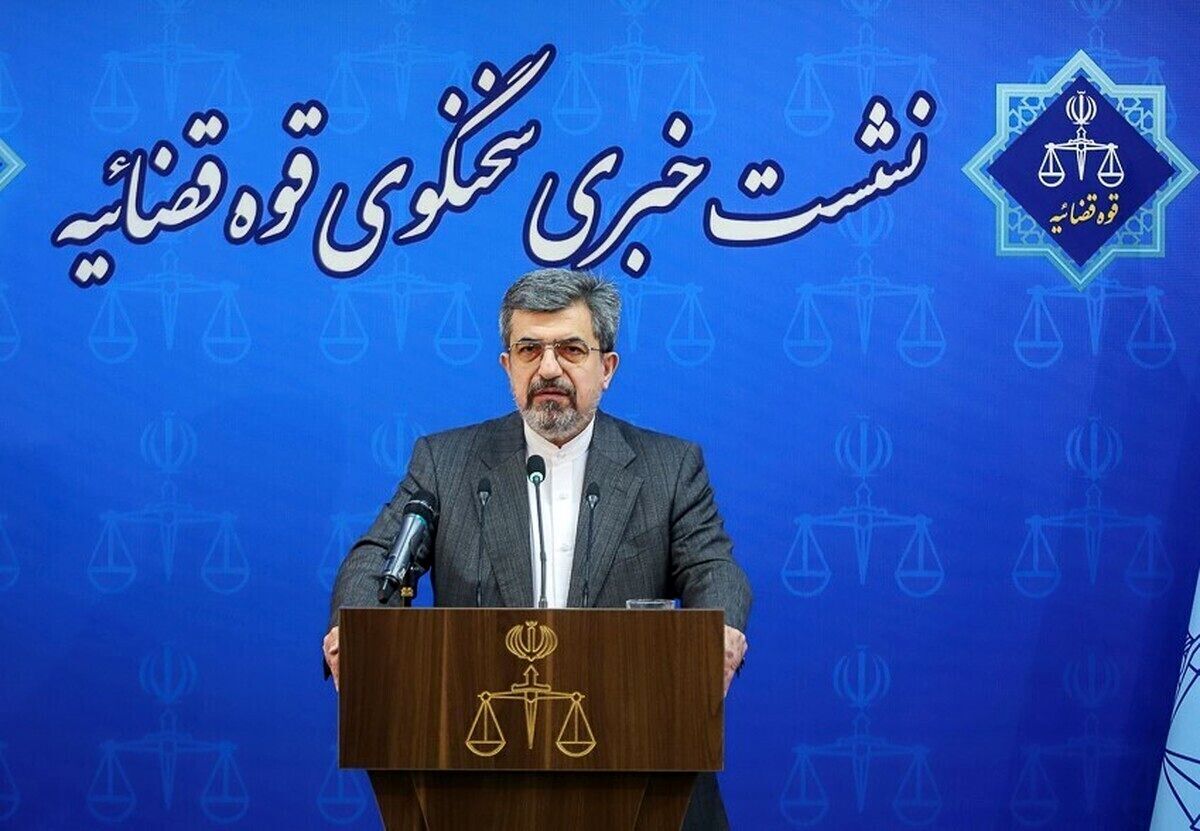 جزئیات نشست سخنگوی قوه قضائیه؛ از ادعای علیرضابیگی تا احتمال بازداشت عراقچی و سیف جزئیات نشست سخنگوی قوه قضائیه؛ از ادعای علیرضابیگی تا احتمال بازداشت عراقچی و سیف