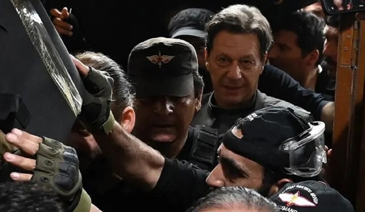 فیلم لحظه بازداشت عمران خان