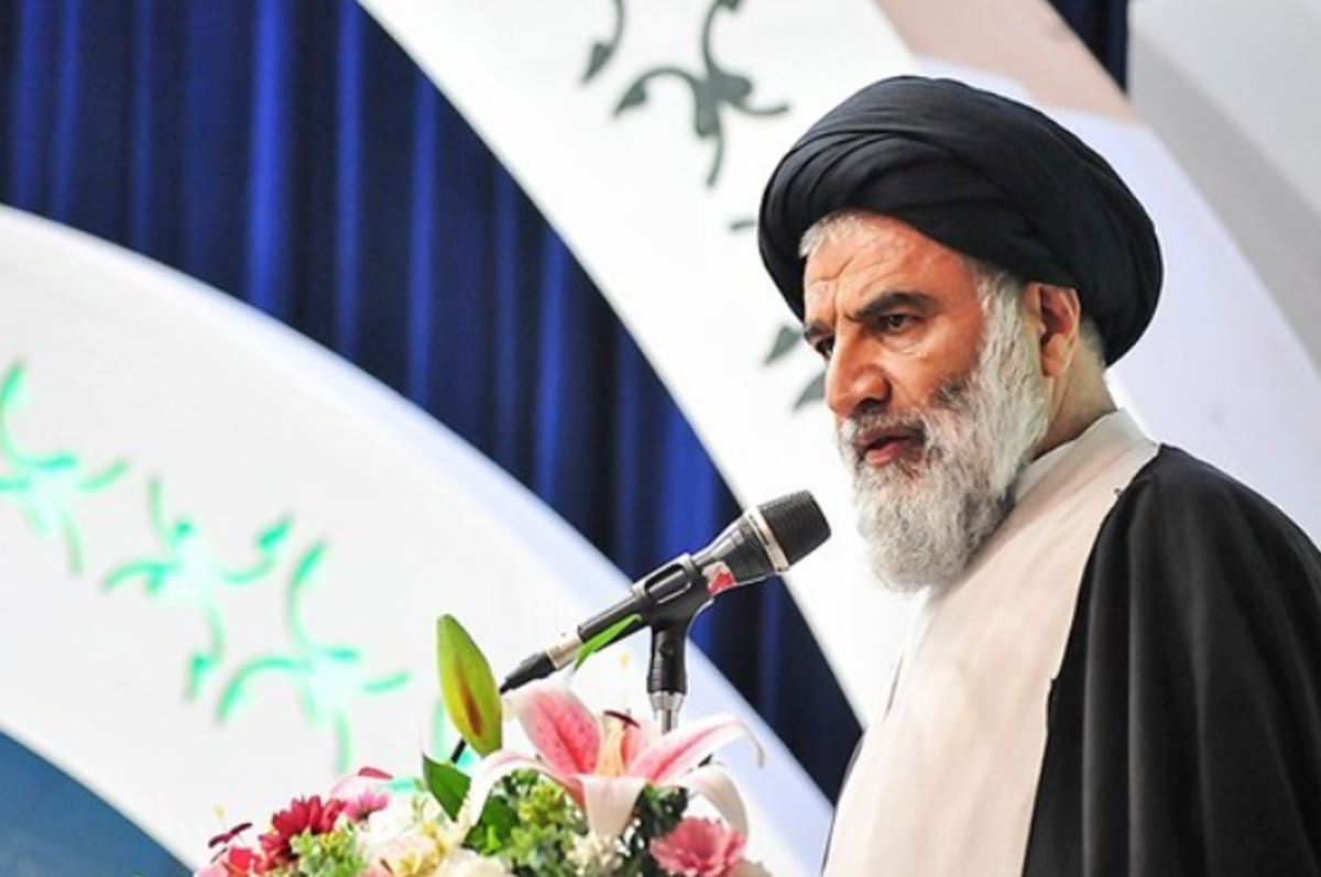 امام جمعه اهواز: دشمن در فکر انتقام از بانوی با هویت ایرانی است که حجاب او را بگیرد