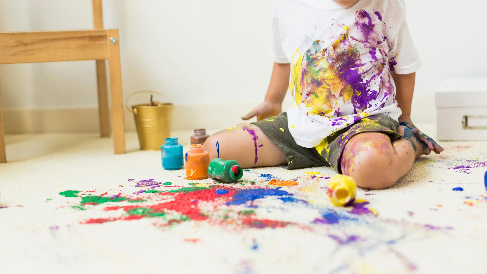 پاک کردن رنگ از لباس پاک کردن رنگ از لباس