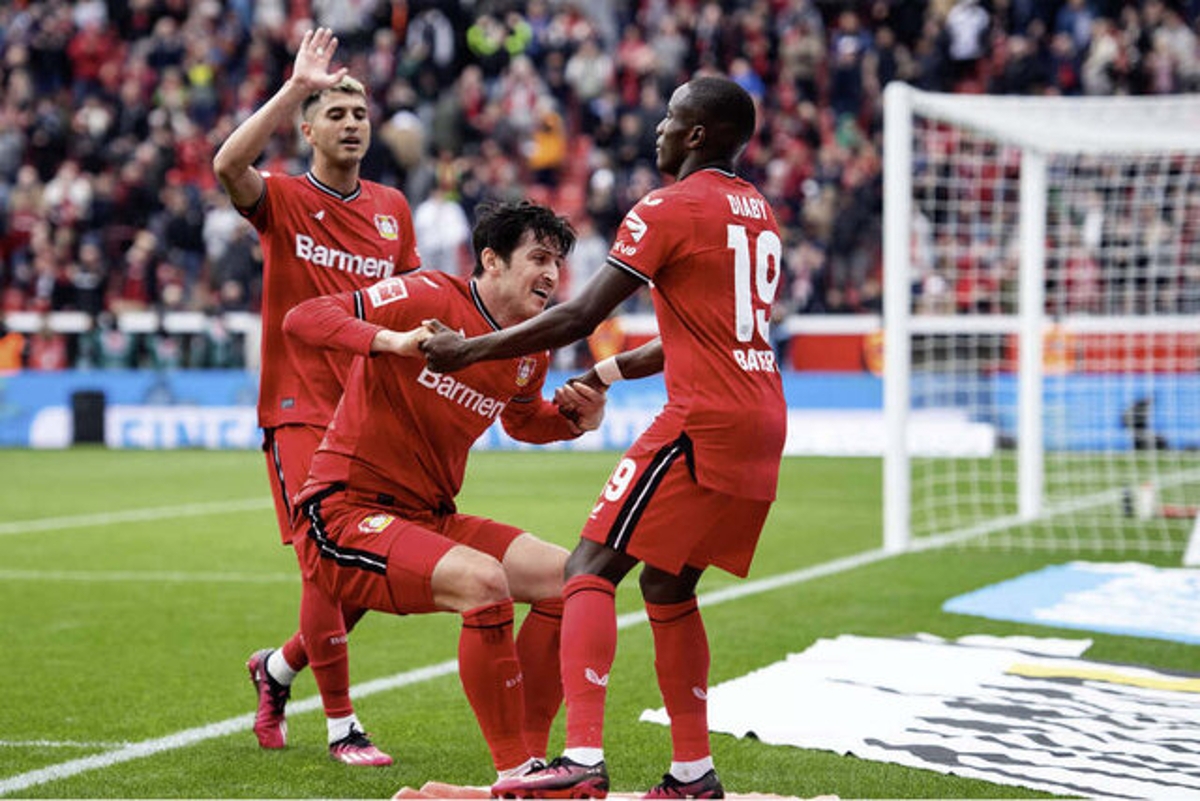 سردار آزمون: فکرمان جای دیگری بود نه بازی با انگلیس