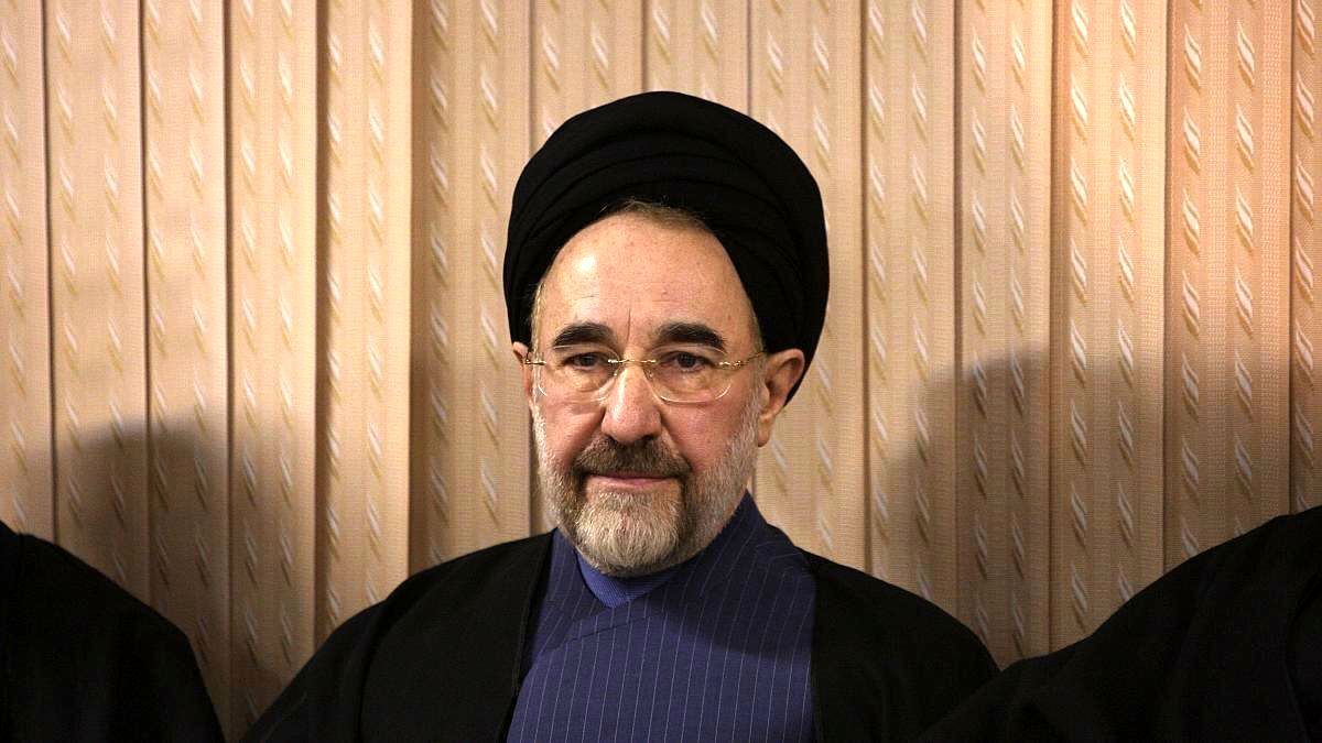محمد خاتمی: نام حسین زمان در ذهن همه آنان که ایران را آباد و آزاد می‌خواهند زنده خواهد ماند
