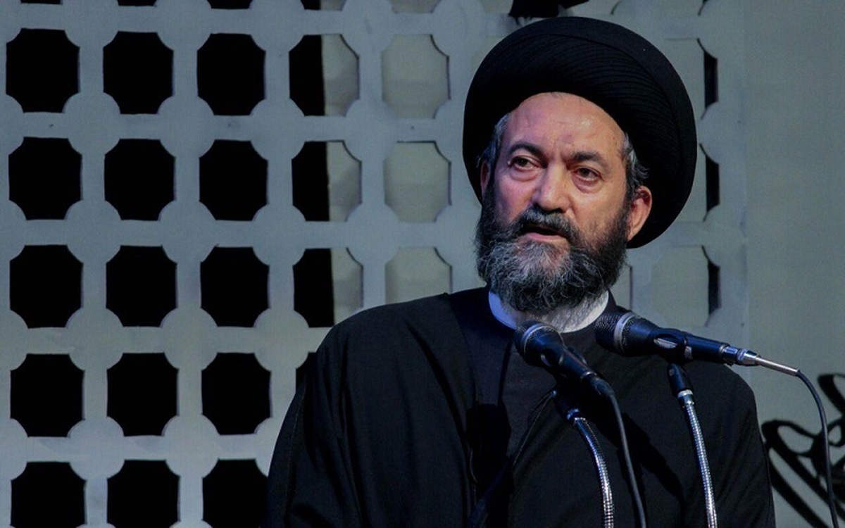 خطیب جمعه اردبیل: هرکس ایران را دوست دارد، خودرو نخرد خطیب جمعه اردبیل: هرکس ایران را دوست دارد، خودرو نخرد