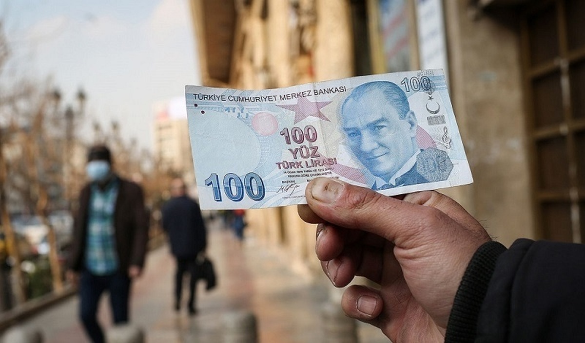 سقوط لیر بعد از انتخابات ترکیه