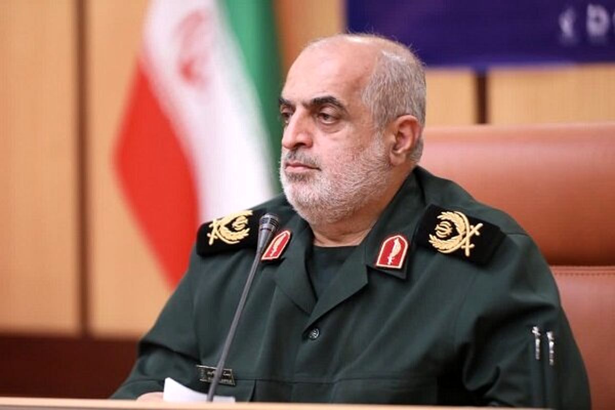 برخی پول می‌گیرند تا کشف حجاب کنند، این‌ها تحت نظر دستگاه‌های امنیتی و اطلاعاتی هستند