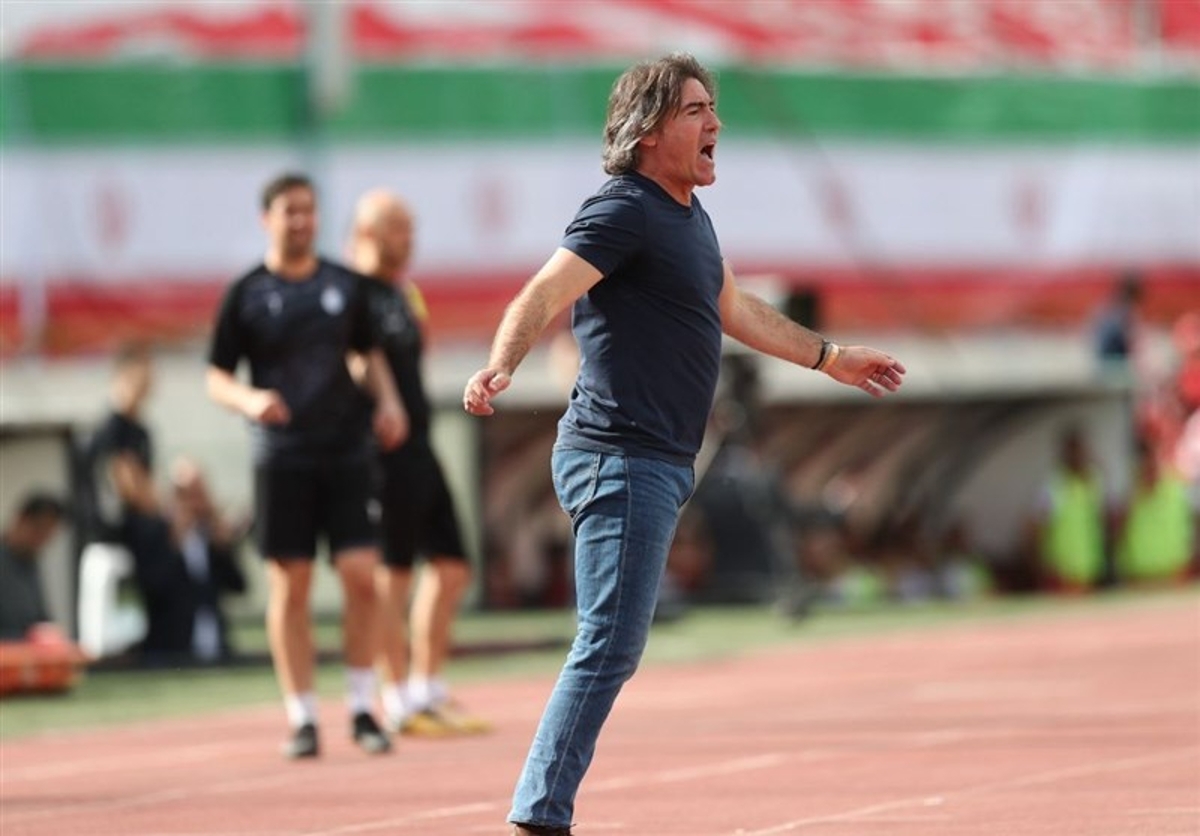 اعتراض شدید ساپینتو به داور دربی ۱۰۰/ تست دوپینگ از ۴ بازیکن استقلال و پرسپولیس