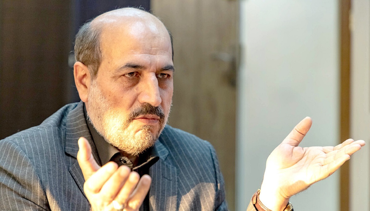 سیاهکلی: دولت بیش از این خودش را برای وزیر صمت هزینه نکند/ خسارت دوران مدیریت فاطمی امین بر زندگی مردم مشهود است