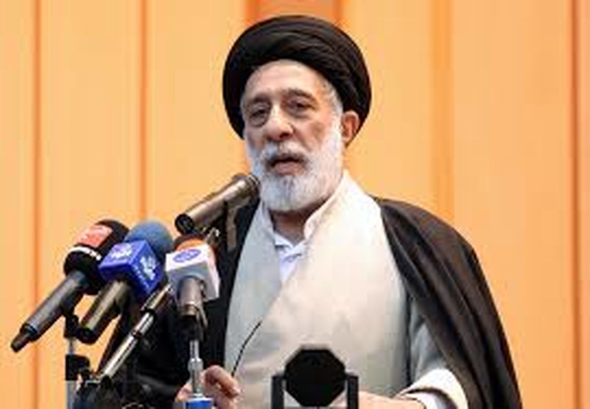 اشتباهاتی از ما در گذشته سر زده که امروز بابتش مجازات می‌شویم/ اگر اعتراف نکنیم معنایش این است که می‌خواهیم اشتباهات را تکرار کنیم