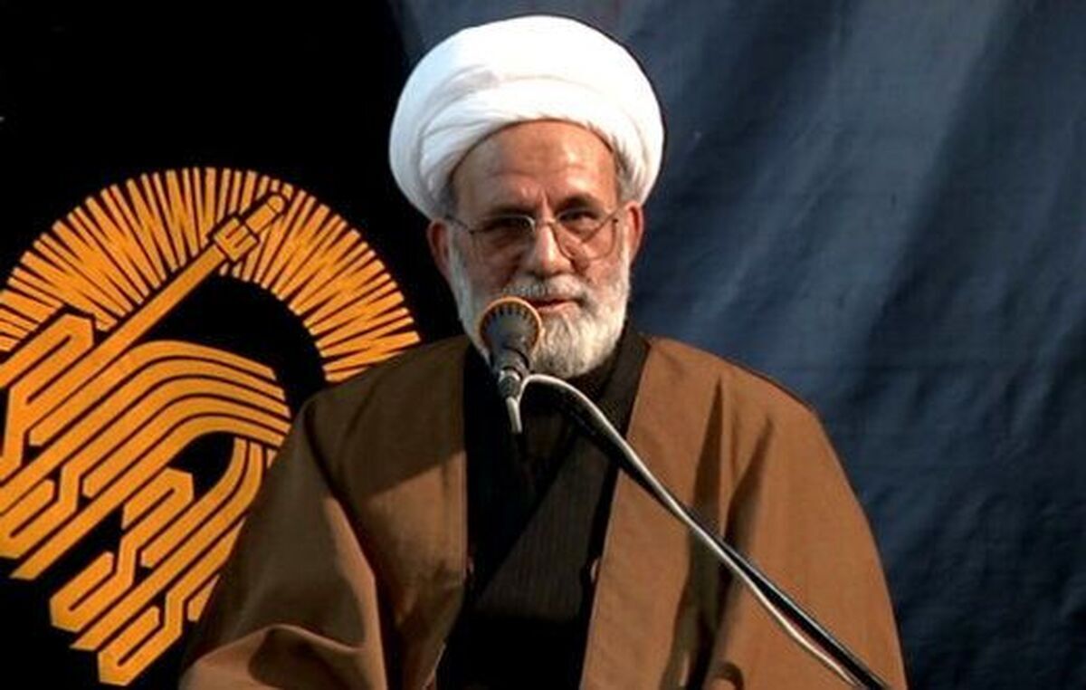 امام جمعه مشهد: مشکلات اقتصادی موضوعی نیست که بشود آن را تکذیب کرد
