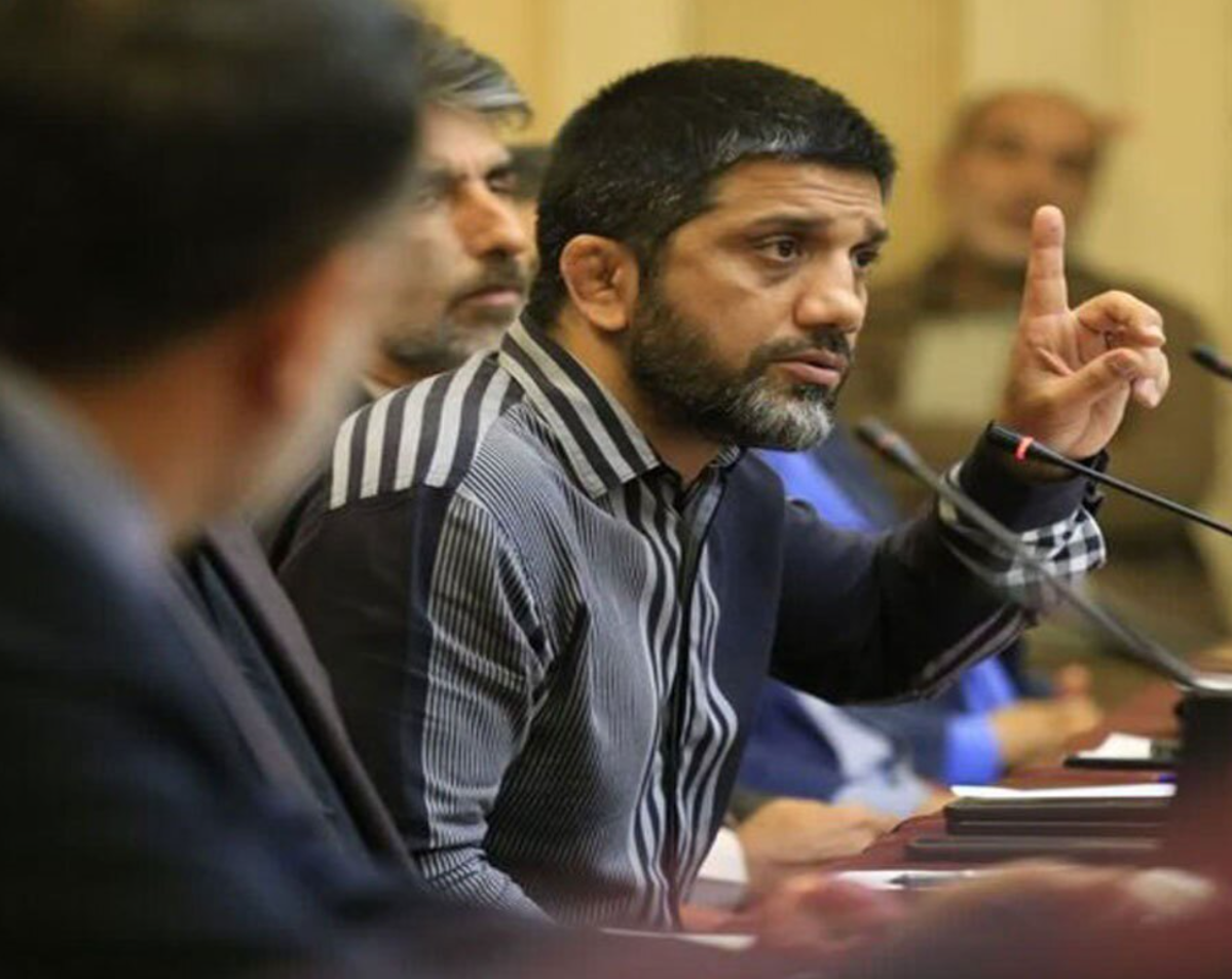 واکنش شمسایی به اخراج خبرنگار توسط علیرضا دبیر: سیلی عضو شورای شهر بیش از هر چیز ضعف نظام صنفی رسانه ای را نمایان می کند واکنش شمسایی به اخراج خبرنگار توسط علیرضا دبیر: سیلی عضو شورای شهر بیش از هر چیز ضعف نظام صنفی رسانه ای را نمایان می کند