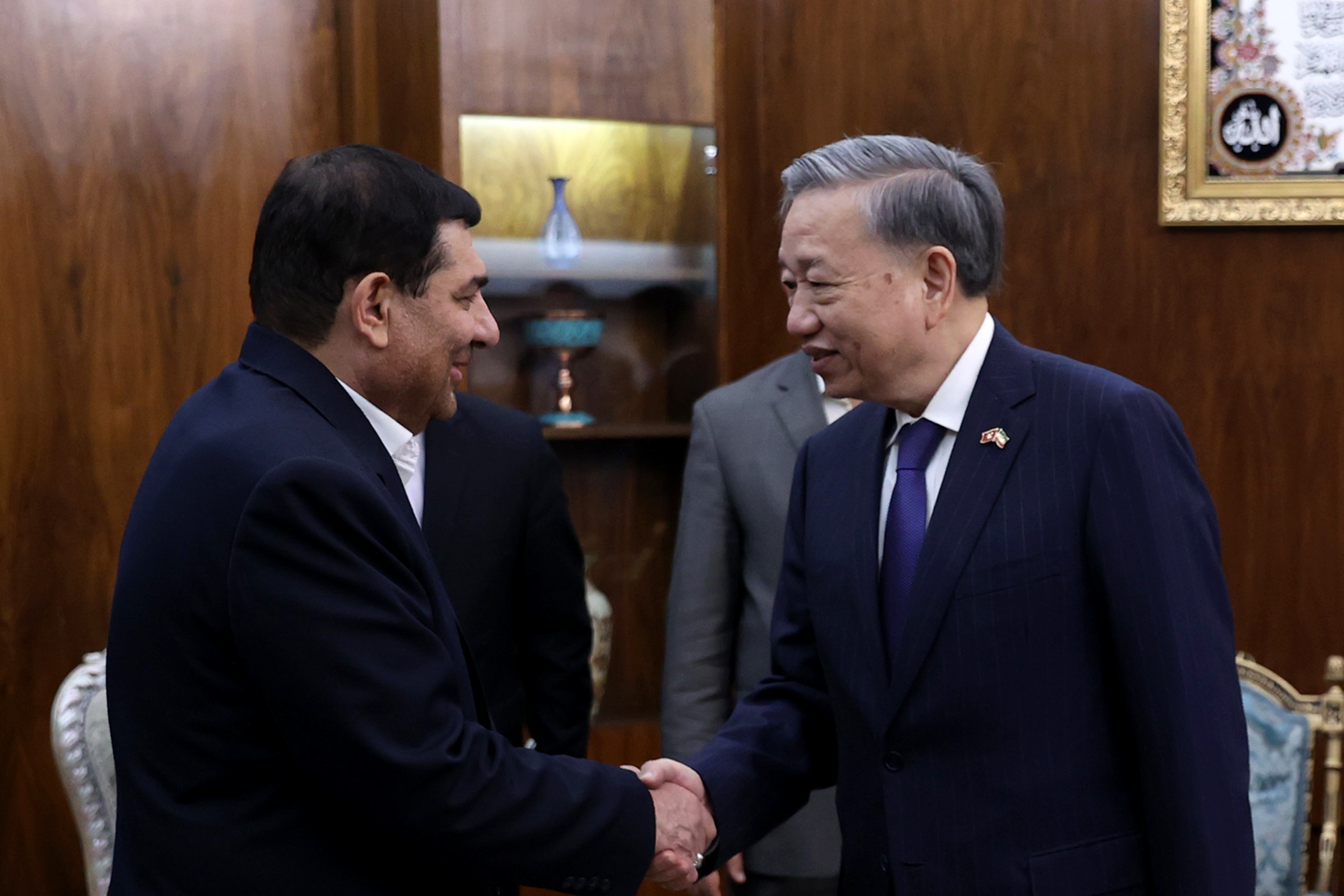 باید بستر‌های لازم برای فعال شدن بخش خصوصی دو کشور مهیا شود