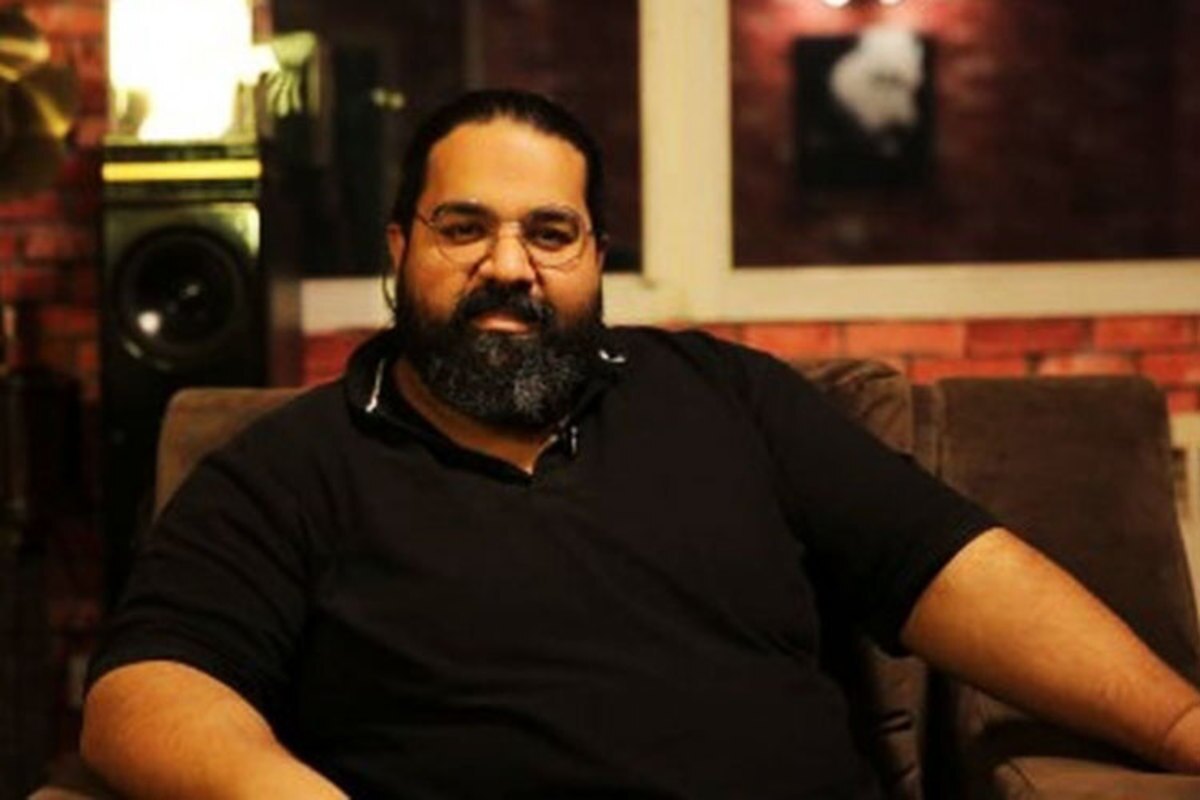 ممنوع الکاری رضا صادقی