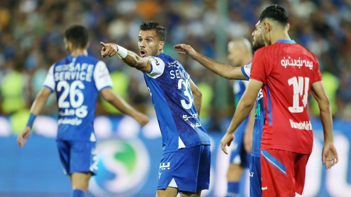 اولین انتقال جنجالی ؛ ستاره استقلال در پرسپولیس؟