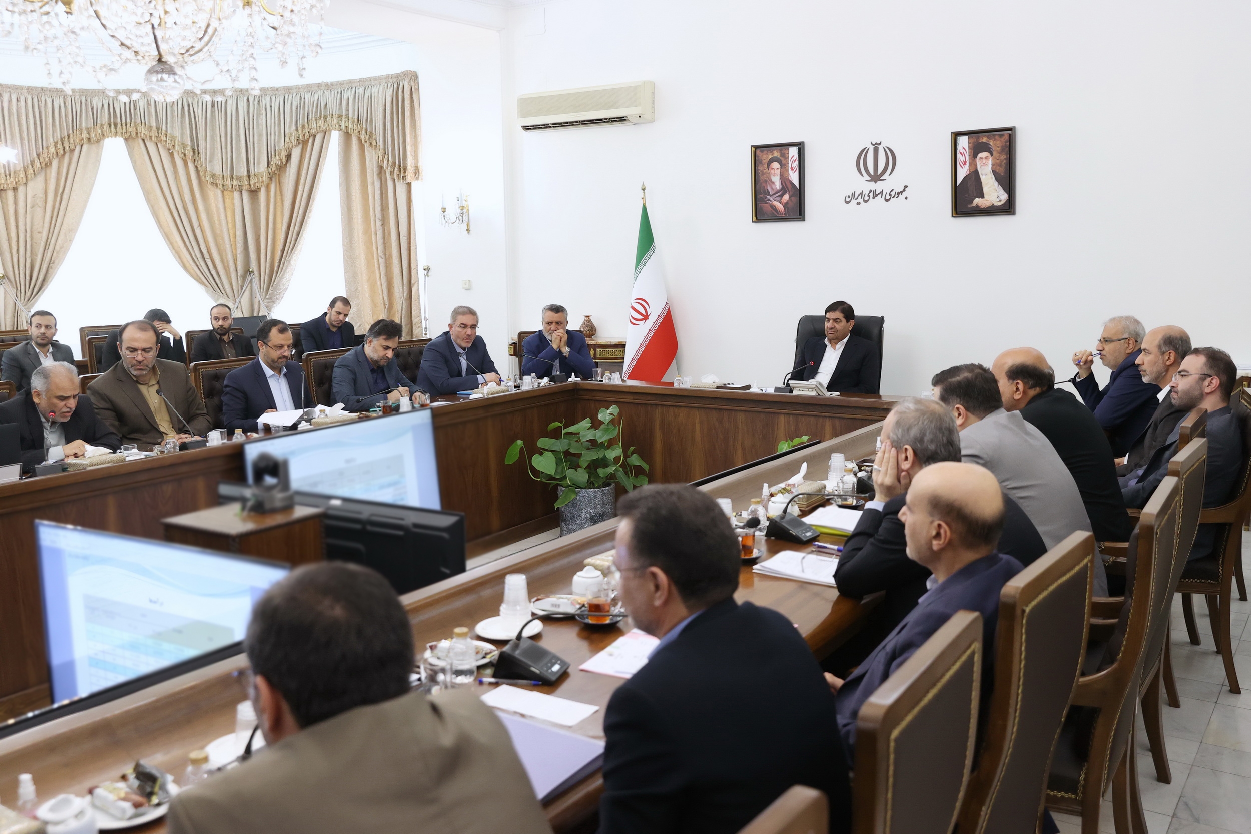 کاهش نرخ رشد قیمتها از ۴/۷ درصد در اسفندماه سال ۱۴۰۱ به ۳/۷ درصد در فروردین و ۲/۸ درصد در اردیبهشت سال جاری کاهش نرخ رشد قیمتها از ۴/۷ درصد در اسفندماه سال ۱۴۰۱ به ۳/۷ درصد در فروردین و ۲/۸ درصد در اردیبهشت سال جاری