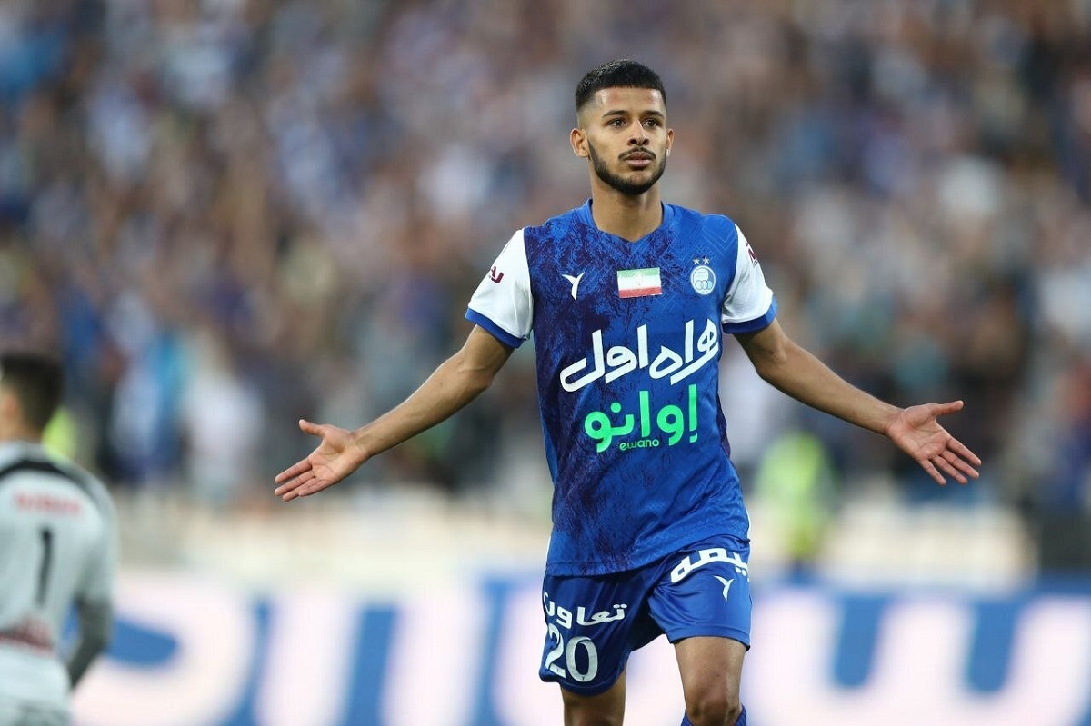 شوک به استقلال با جدایی ستاره محبوب!