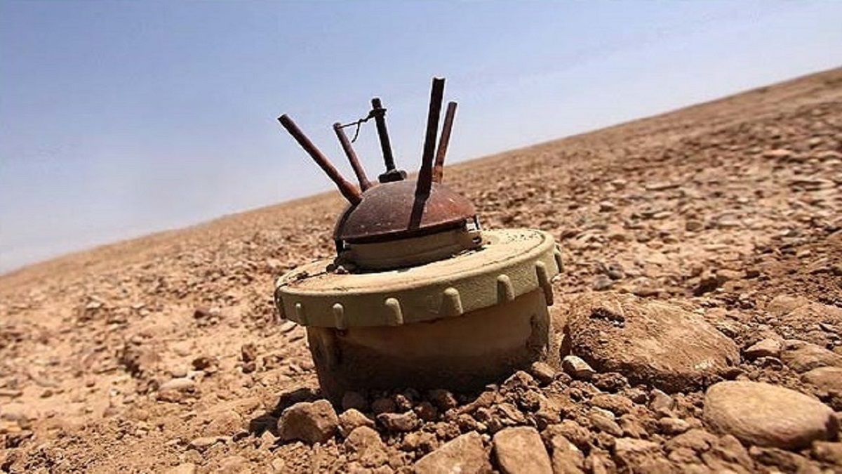 ۵ استان در خطر انفجار مهمات باقیمانده از جنگ تحمیلی/ ۲۸ شهر آلوده به مین هستند ۵ استان در خطر انفجار مهمات باقیمانده از جنگ تحمیلی/ ۲۸ شهر آلوده به مین هستند