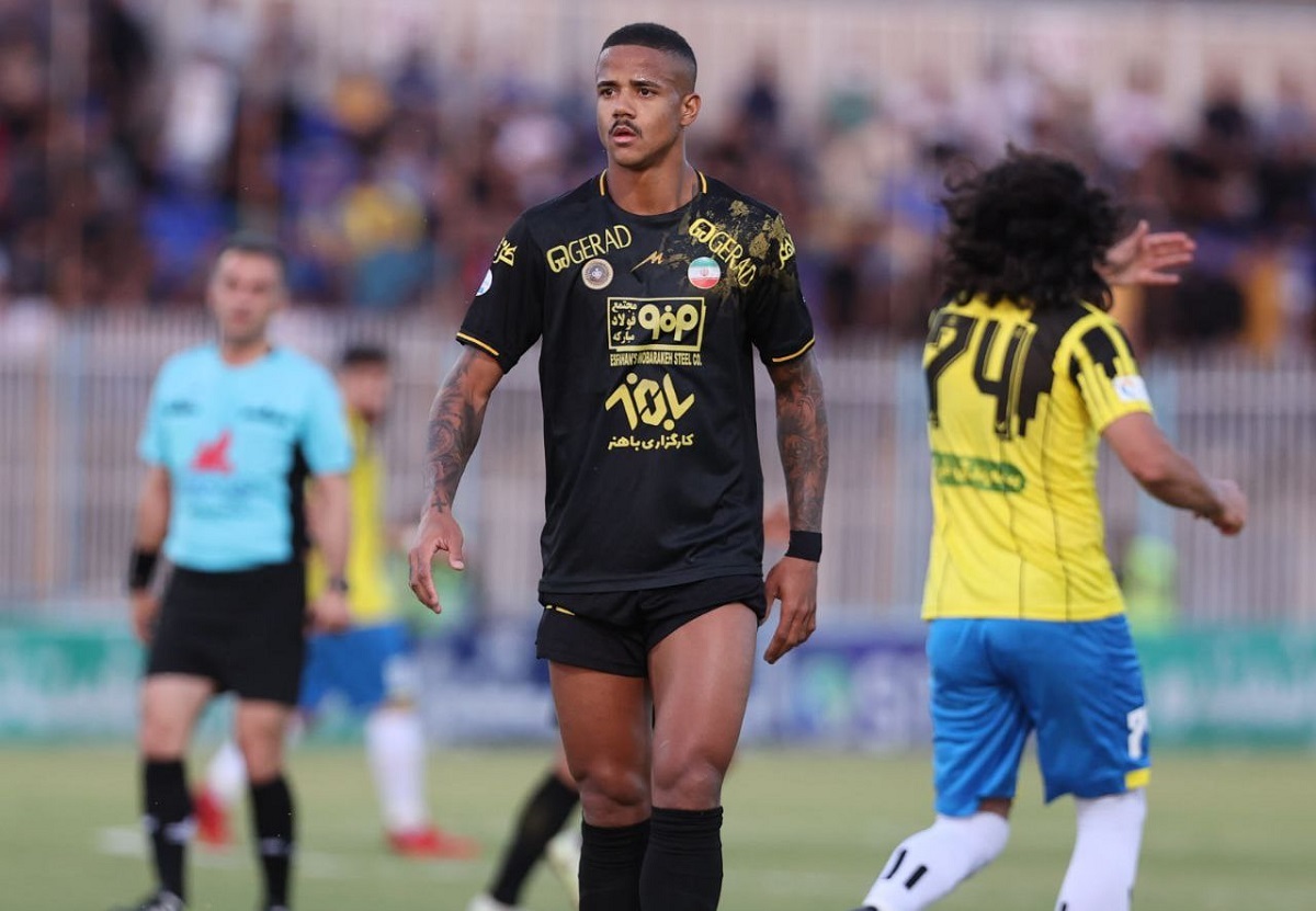 محکومیت سنگین بازیکن سپاهان بخاطر شرط بندی محکومیت سنگین بازیکن سپاهان بخاطر شرط بندی